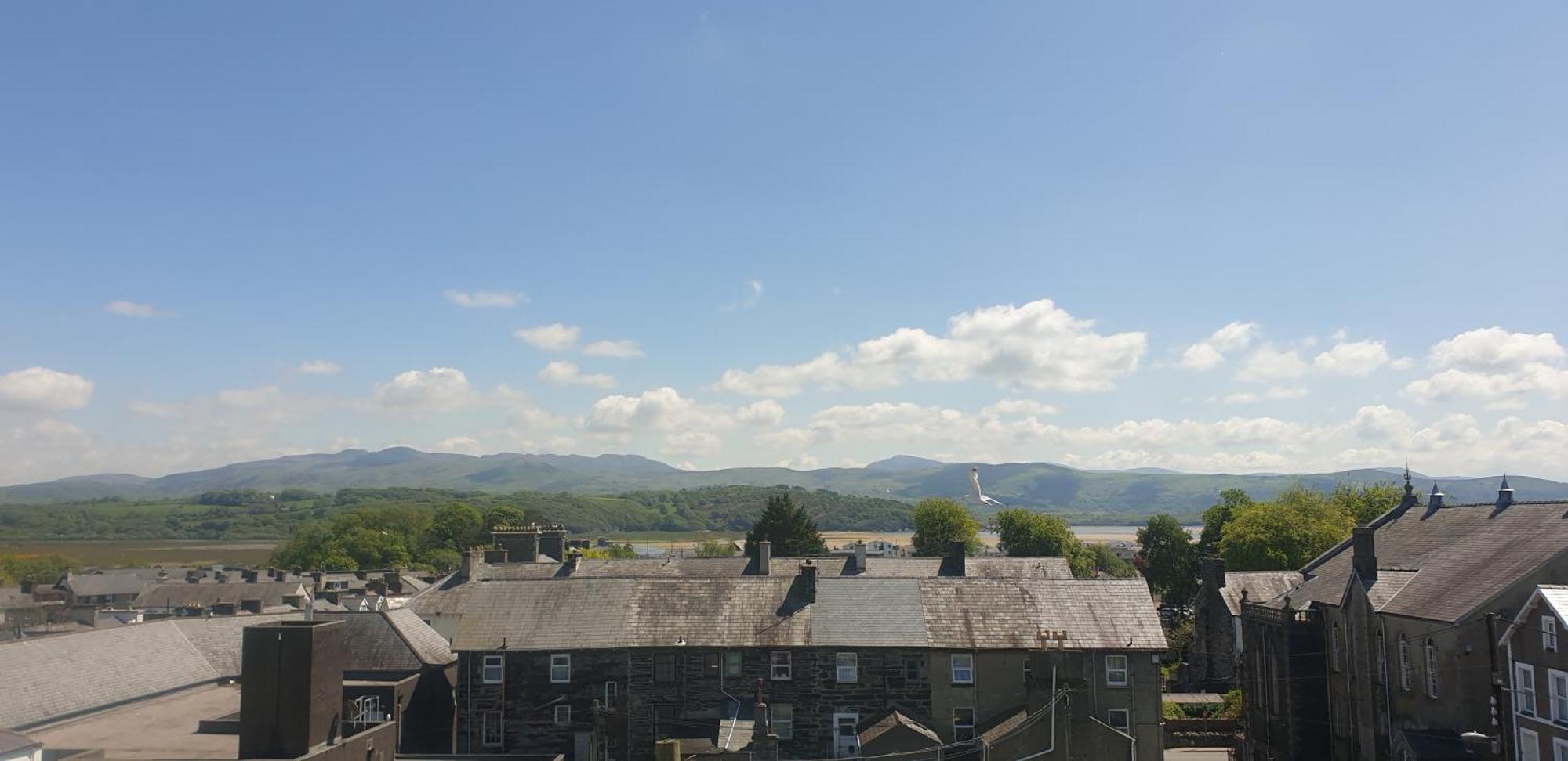 Porthmadog, Sleeps 11, 5 Bedrooms, 5 Bathrooms, Mountain Views エクステリア 写真