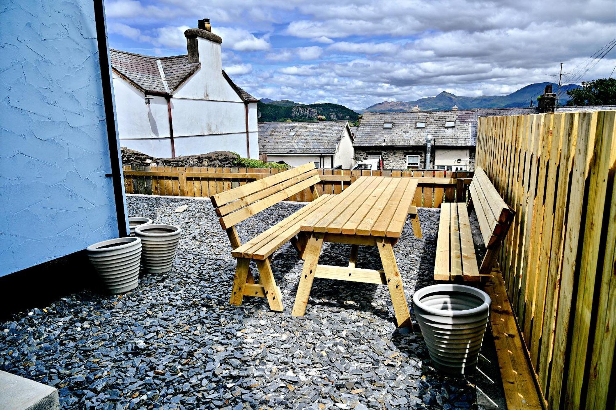 Porthmadog, Sleeps 11, 5 Bedrooms, 5 Bathrooms, Mountain Views エクステリア 写真